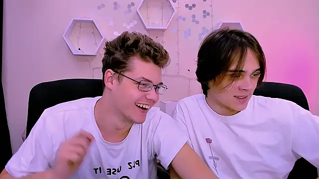 lucas long  online show from November 2025 09:51:02 AM