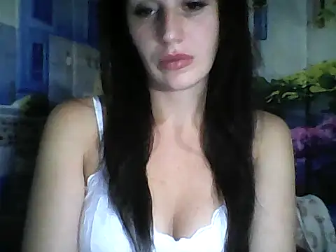 Qinini online show from September 2025 07:02:02 PM