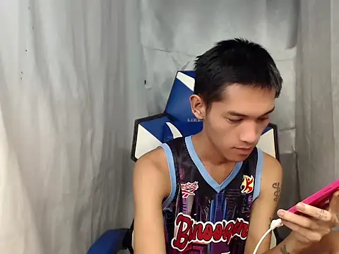 riks tyler online show from March 2026 09:04:02 PM