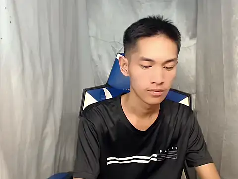 riks tyler online show from April 2026 10:32:02 AM