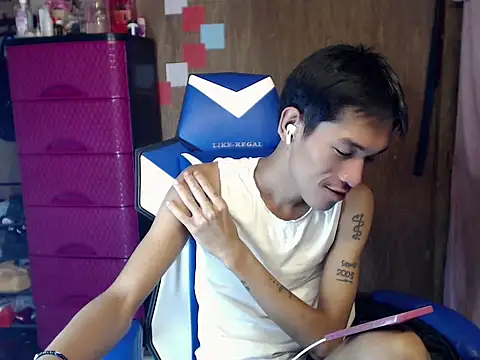 riks tyler online show from July 2026 07:39:01 PM