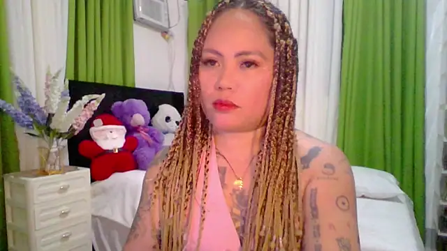 Snapshot of EstellaStarXxx chatting on November 2025 04:30:02 PM EstellaStarXxx online show from November 2025 04:30:02 PM