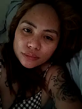 Snapshot of EstellaStarXxx chatting on February 2026 05:30:01 AM EstellaStarXxx online show from February 2026 05:30:01 AM