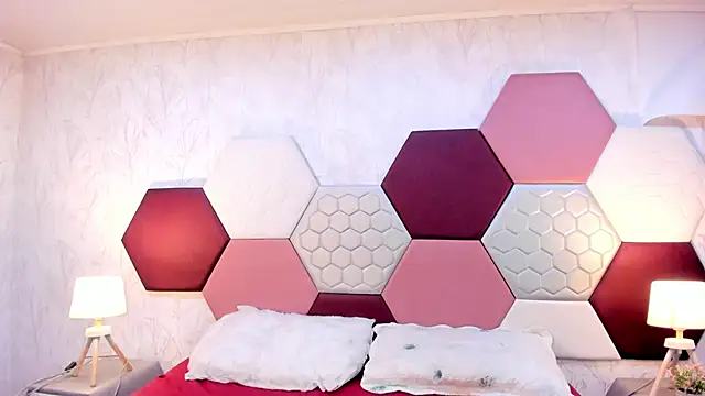 Snapshot of ArielleWilde chatting on October 2025 04:45:01 AM ArielleWilde online show from October 2025 04:45:01 AM