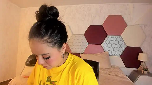 ArielleWilde online show from December 2025 03:48:01 AM