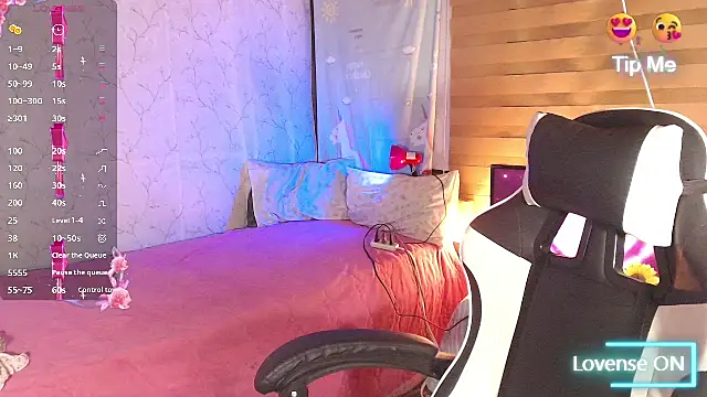 TssluttyNikka online show from May 2026 07:07:02 PM