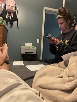 Snapshot of spud1204 chatting on October 2025 03:42:01 PM spud1204 online show from October 2025 03:42:01 PM