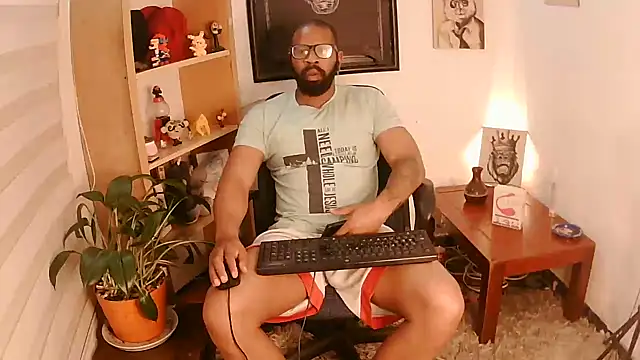 King Malik online show from October 2025 02:02:01 PM