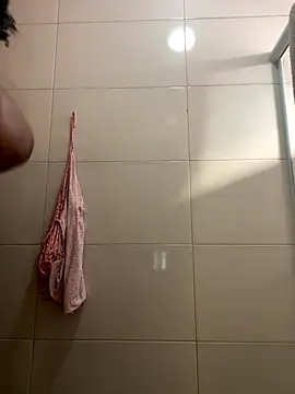 morenaluaa online show from October 2025 10:27:02 AM