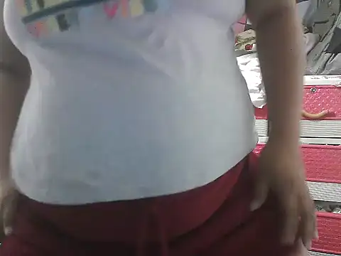 Snapshot of xxwild_pussyxx chatting on January 2026 04:28:02 AM xxwild pussyxx online show from January 2026 04:28:02 AM