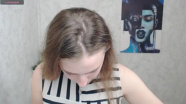 Snapshot of AmandaDimond_ chatting on April 2026 01:41:02 PM AmandaDimond online show from April 2026 01:41:02 PM