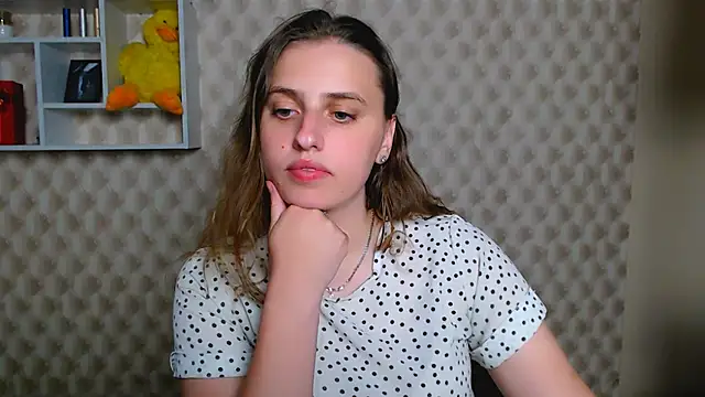 Snapshot of AmandaDimond_ chatting on May 2026 04:04:02 PM AmandaDimond online show from May 2026 04:04:02 PM