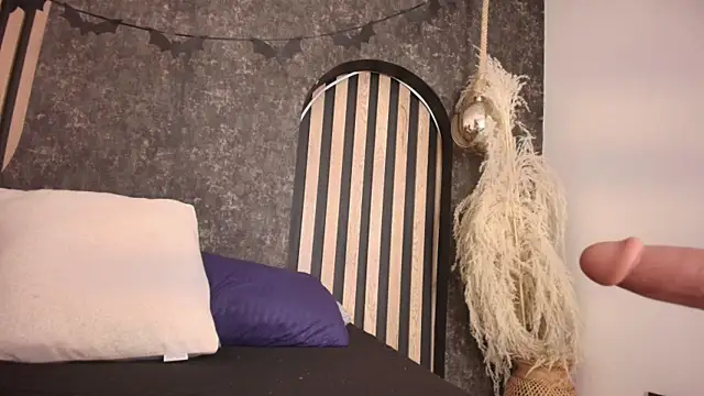 salome-gh online show from January 2026 07:59:02 PM