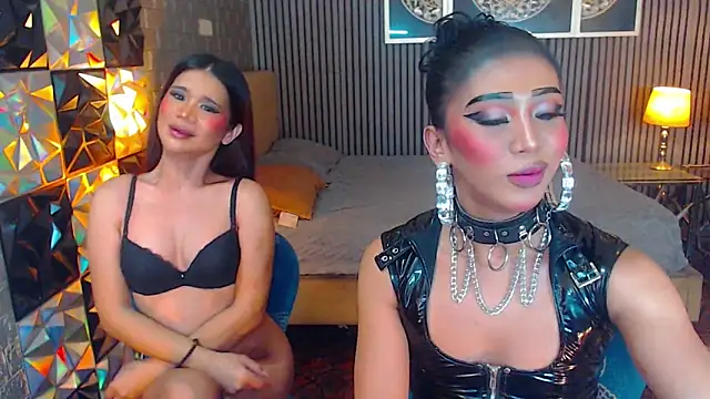 BigCockMaxineTS online show from June 2026 02:01:02 AM