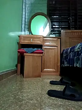 SexyQueen99 online show from April 2026 09:02:01 PM