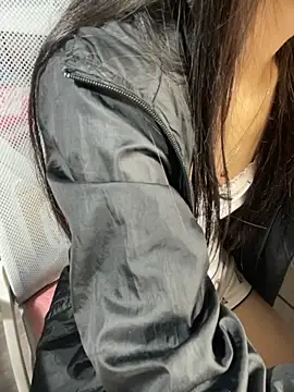 Mina048 online show from November 2025 06:56:02 PM