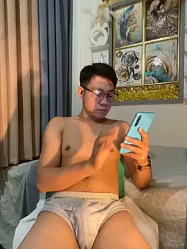 Snapshot of xshyboyx chatting on September 2025 03:34:01 PM xshyboyx online show from September 2025 03:34:01 PM