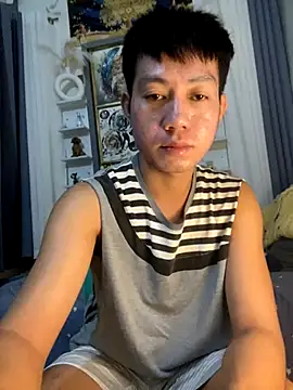 Snapshot of xshyboyx chatting on October 2025 12:28:02 PM xshyboyx online show from October 2025 12:28:02 PM