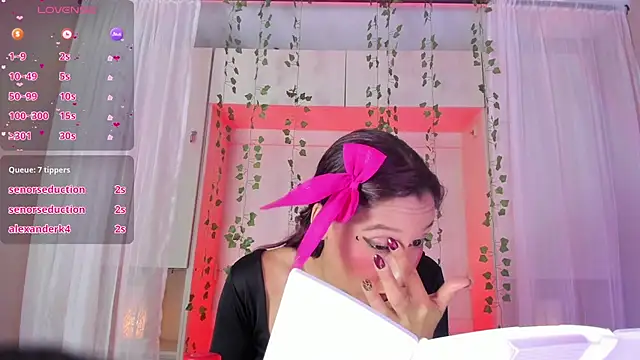 CamiGox online show from April 2026 03:39:01 AM