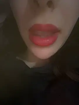 Mimisixo online show from December 2025 11:43:01 PM