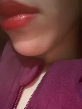 Mimisixo online show from April 2026 10:59:01 PM