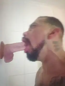 Cnutt310 online show from November 2025 06:27:01 AM