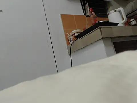 cumwhat me online show from February 2026 02:35:01 PM