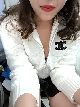 Ariana-Vy online show from January 2026 11:31:01 PM