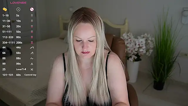 MariemLui online show from May 2026 07:47:02 AM