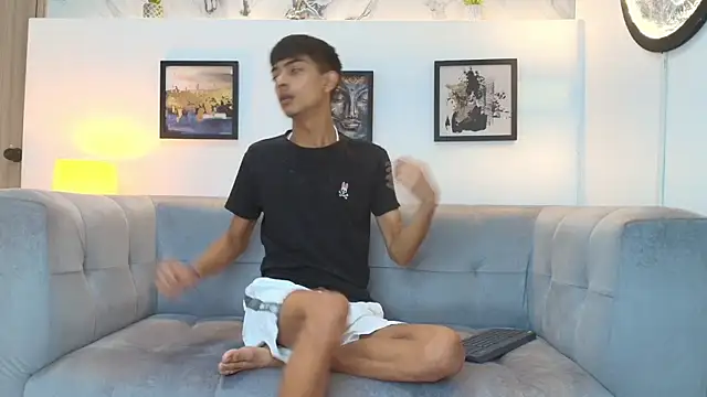 PRETTY SEX1 online show from December 2025 01:28:01 PM