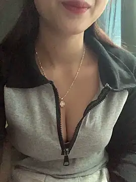 Zika 23 online show from December 2025 04:46:02 PM