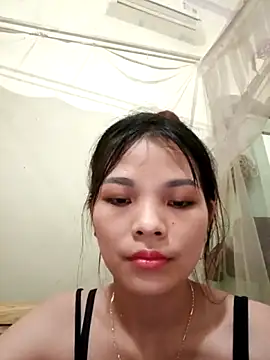 Ocnguyety online show from October 2025 12:52:02 PM