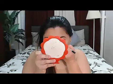 MarielRose143 online show from December 2025 09:57:02 AM