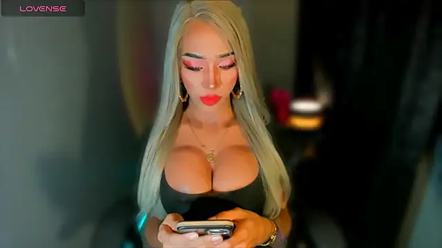 AiraCumSlut online show from May 2026 12:39:01 AM