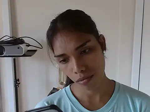 angelaxmonroe online show from May 2026 05:48:02 AM