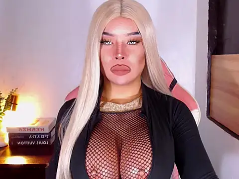 NataliaFernandezz online show from March 2026 02:14:02 PM