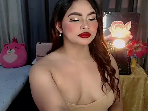 Candice cummer online show from October 2025 06:07:01 PM