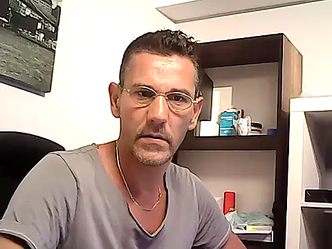 Snapshot of mastercharisma35 chatting on June 2026 12:27:02 PM mastercharisma35 online show from June 2026 12:27:02 PM