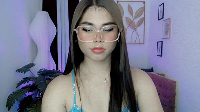 Snapshot of PrettyBlythes_TS chatting on May 2026 04:53:02 AM PrettyBlythes TS online show from May 2026 04:53:02 AM