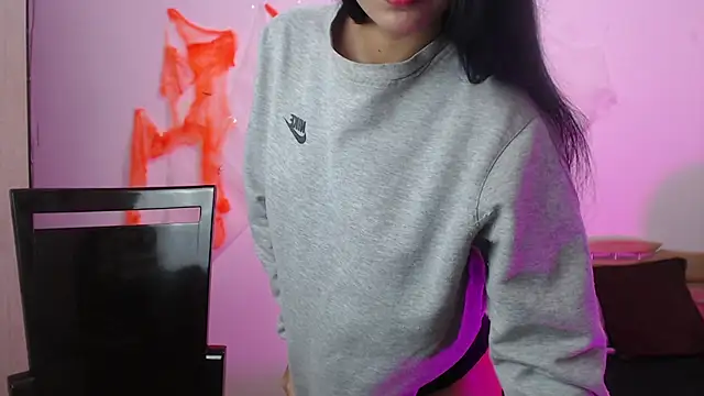 kyra fox  online show from October 2025 12:37:02 PM