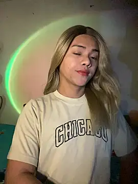 calimonroe online show from April 2026 11:29:01 PM