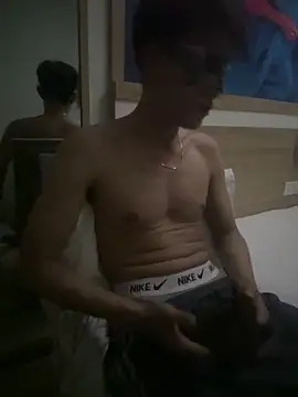 boyhigh1997 online show from November 2025 05:35:02 PM