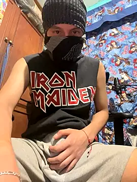 Skinny Longhair online show from September 2025 07:14:02 AM