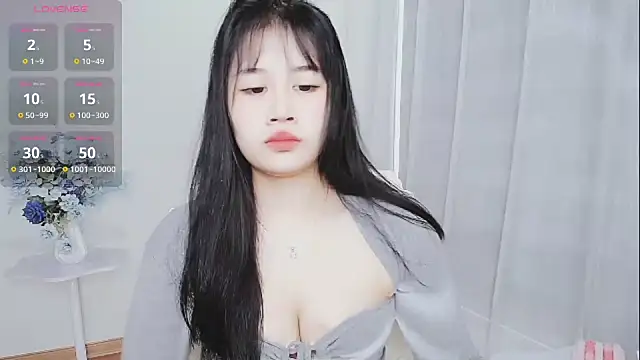 -Rose-Lucky- online show from November 2025 01:18:02 AM