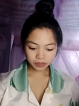 Thy00   online show from November 2025 02:52:02 PM