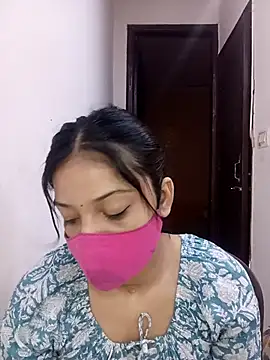 Snapshot of Cute_Rakhi8 chatting on July 2026 05:20:02 AM Cute Rakhi8 online show from July 2026 05:20:02 AM