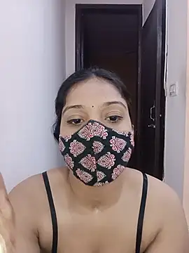 Snapshot of Cute_Rakhi8 chatting on July 2026 05:54:02 AM Cute Rakhi8 online show from July 2026 05:54:02 AM