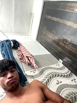 Snapshot of funny_sexxx chatting on October 2025 06:19:02 AM funny sexxx online show from October 2025 06:19:02 AM