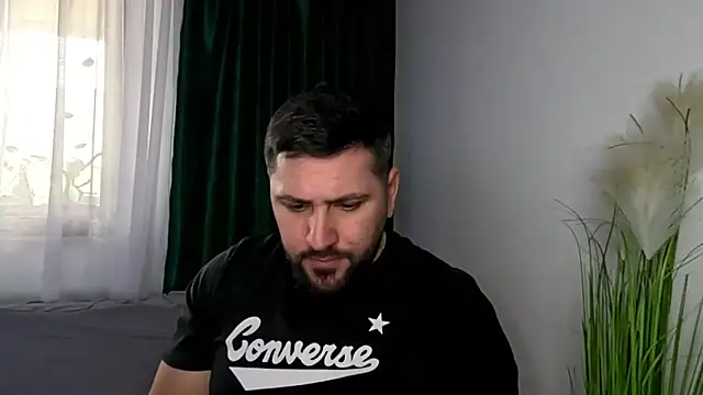 Gold Alpha Boy online show from February 2026 10:56:02 AM