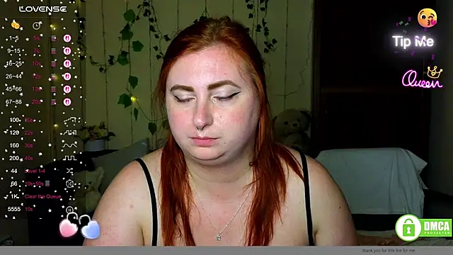 Snapshot of Alicia_love00 chatting on June 2026 02:33:01 PM Alicia love00 online show from June 2026 02:33:01 PM